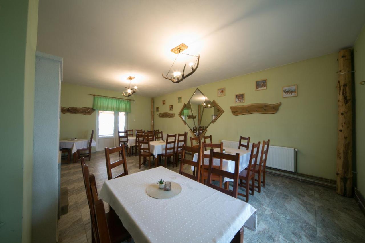 Napsugar Panzio Lunga (Covasna) Exterior photo